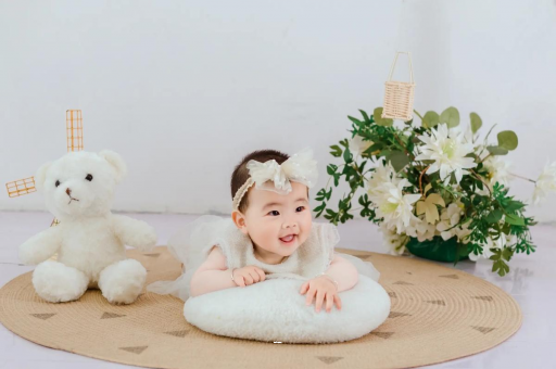 禹城宝宝三个月翻身